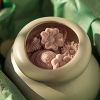 Load image into Gallery viewer, Rose & Vetiver Homebody